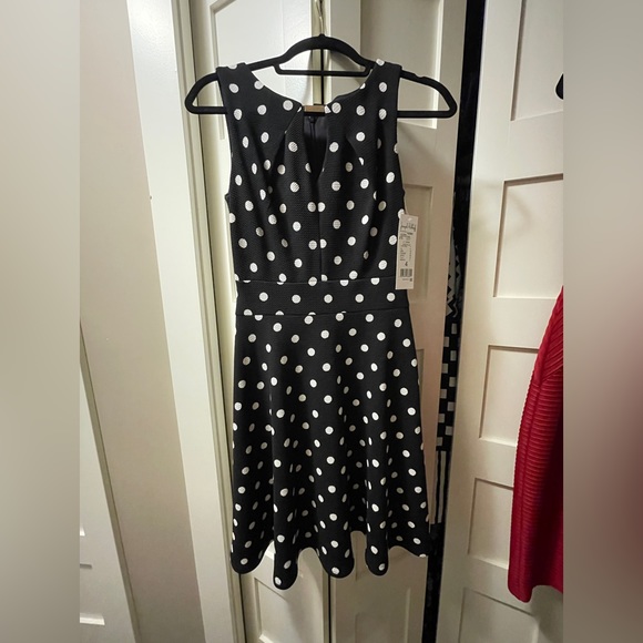 Spring wedding season is coming Never worn JosephRibkoff short black dress - Picture 2 of 9